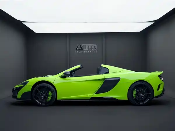 McLaren 12C 2015