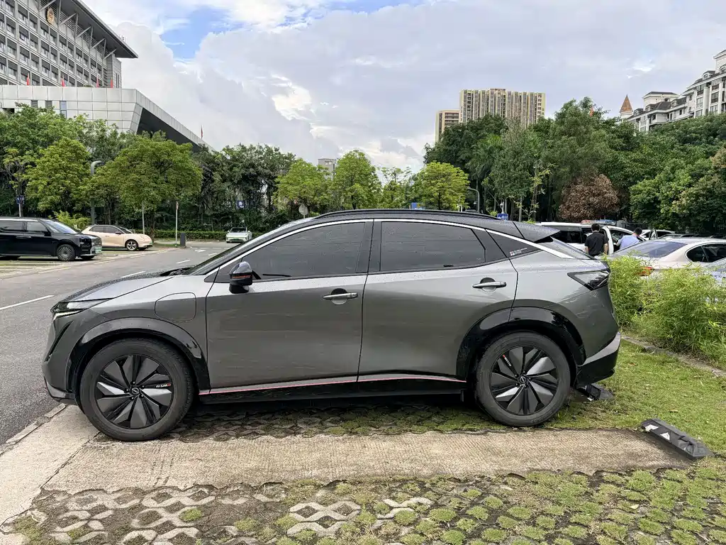 Nissan ARIYA 2022