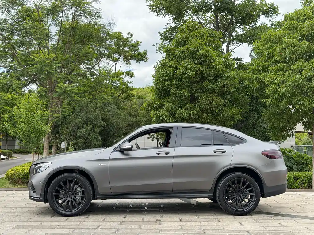 Mercedes-Benz GLC Coupe AMG 2018 — фото 10