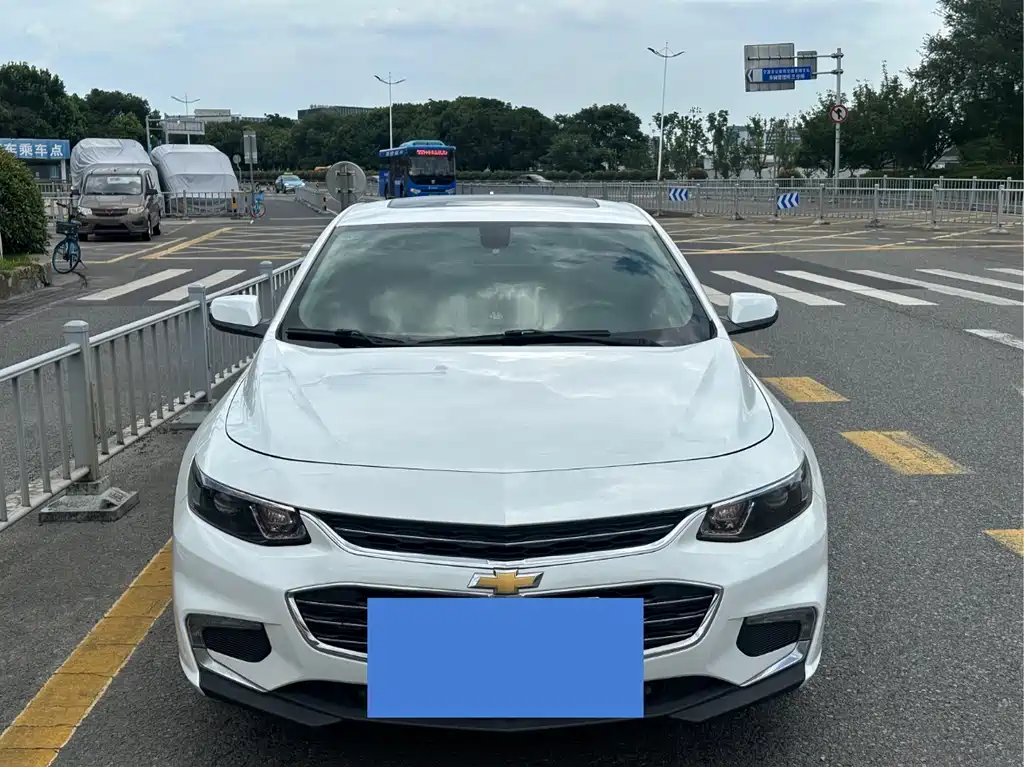 Chevrolet Malibu XL 2017 — фото 1