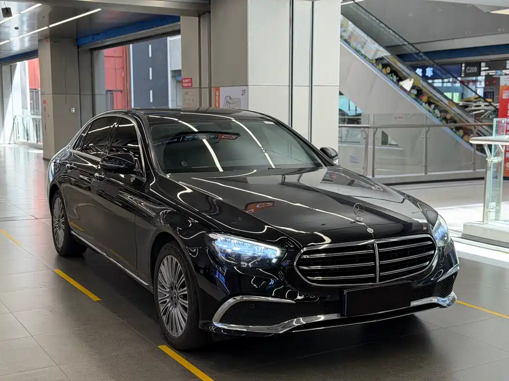 Mercedes-Benz E-Class 2021