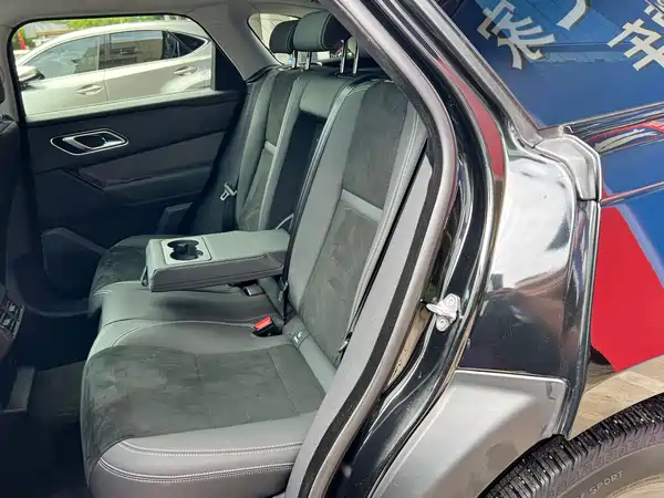 Land Rover Range Rover Velar 2021