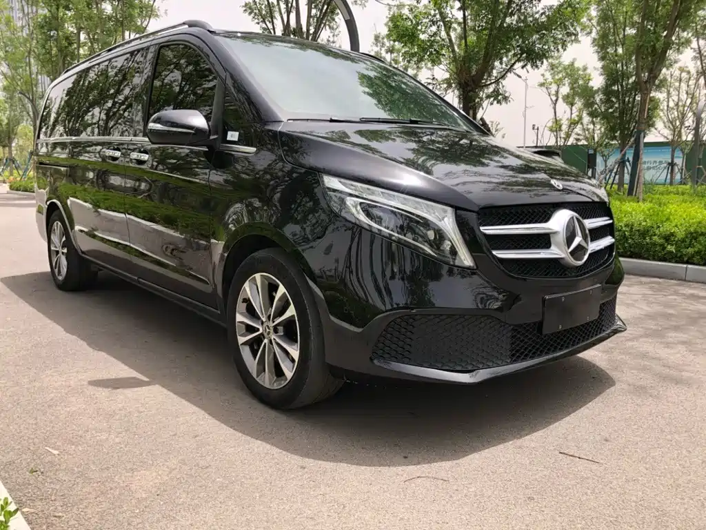 Mercedes-Benz V-Class 2021 — фото 3
