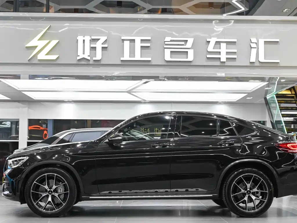 Mercedes-Benz GLC Coupe AMG 2020 — фото 6