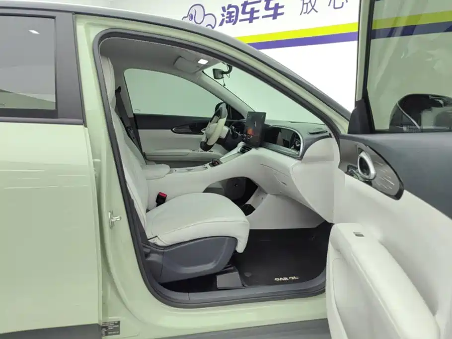 Geely Galaxy Starwish 2024 — фото 8