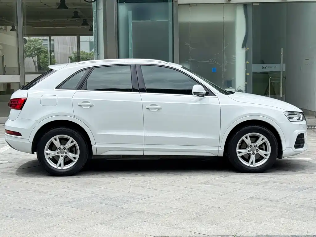 Audi Q3 2017
