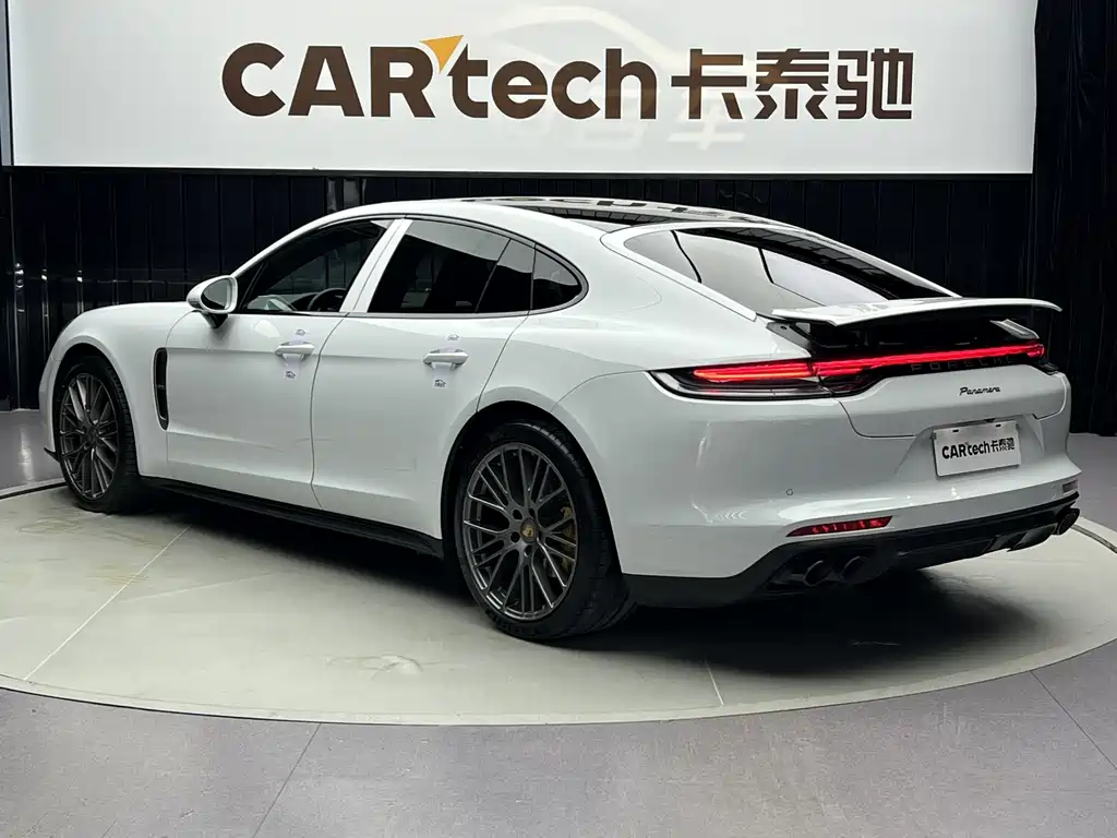 Porsche Panamera 2023 — фото 5