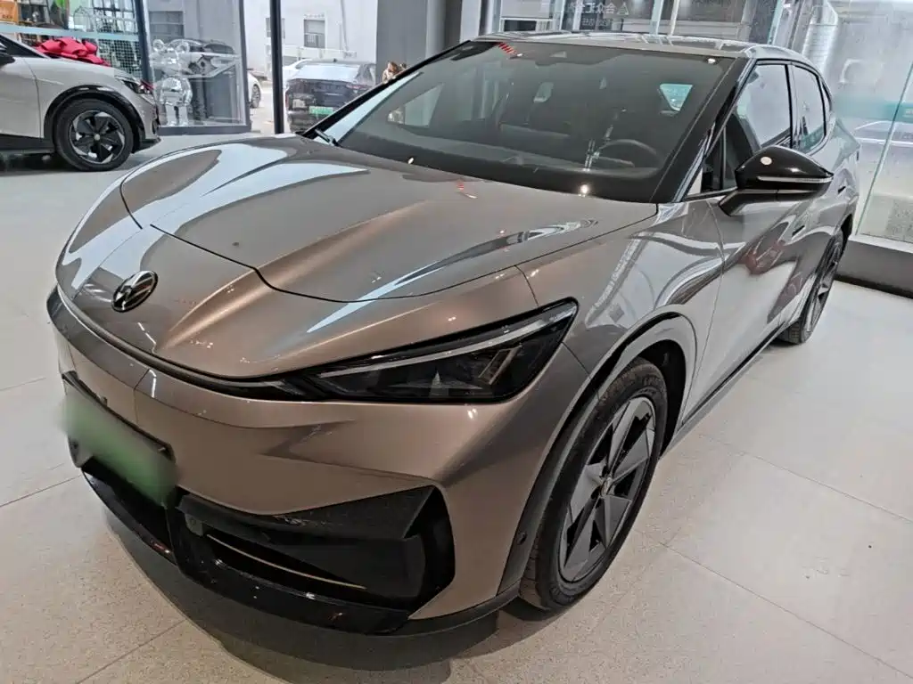 Volkswagen 06 2025