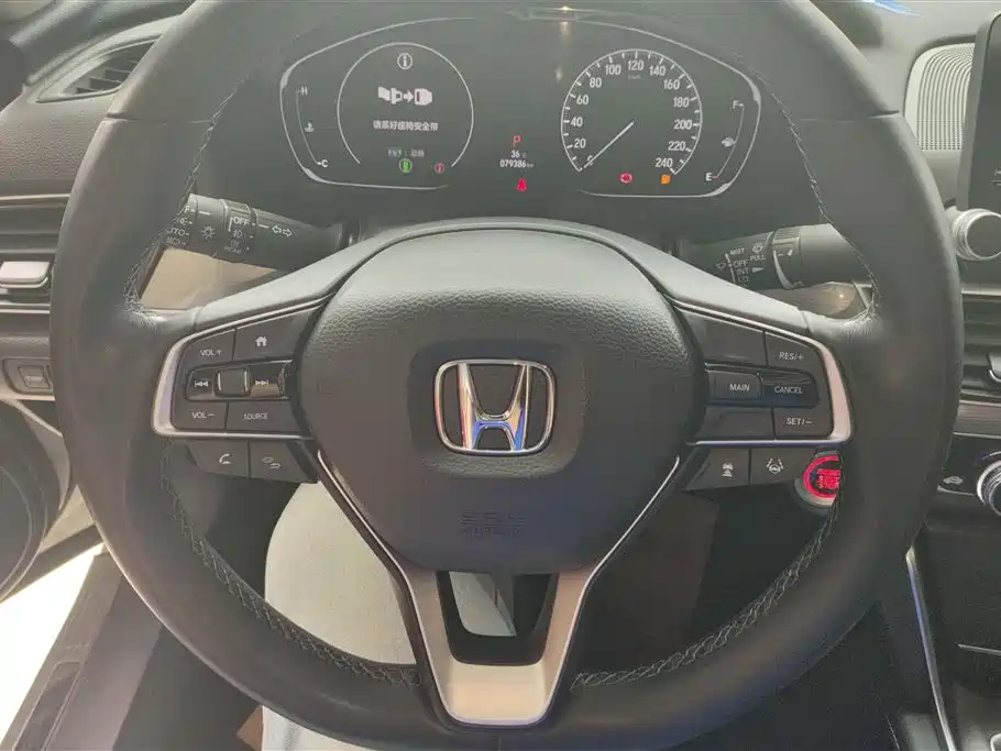 Honda Accord 2020 — фото 15