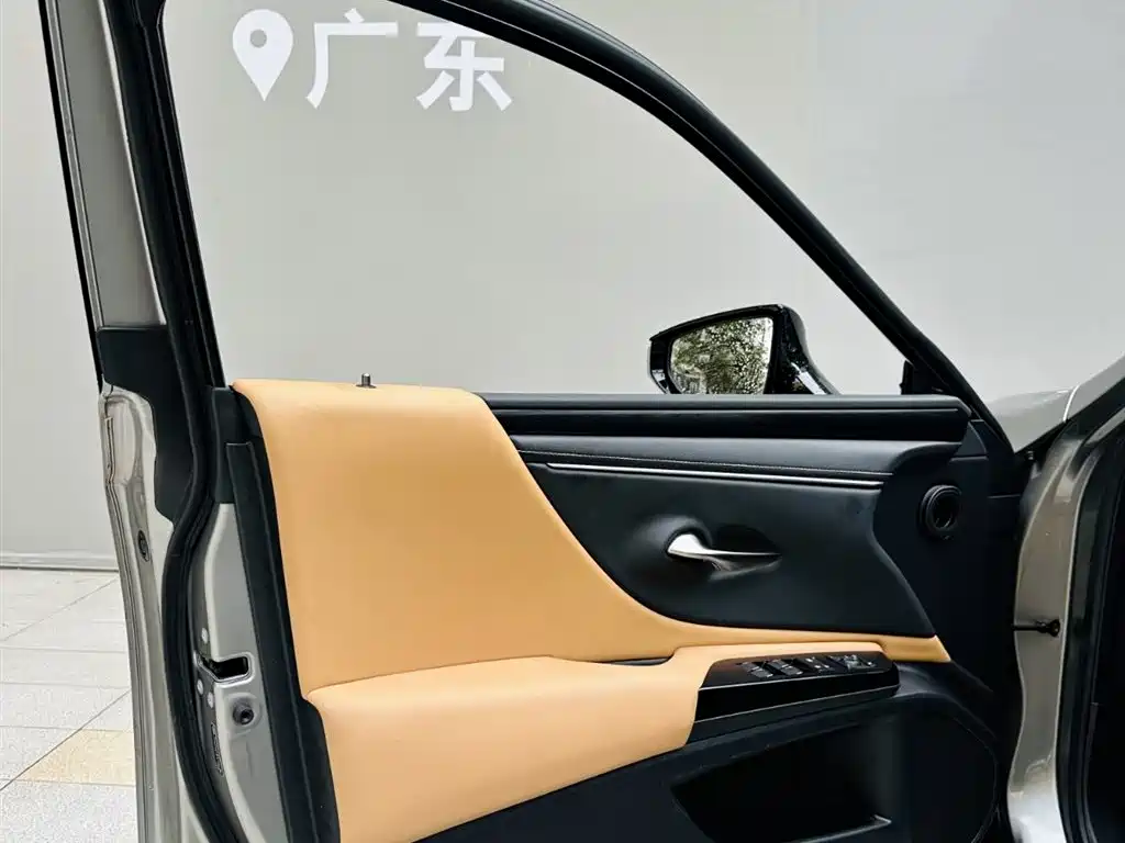 Lexus ES 2024 — фото 19