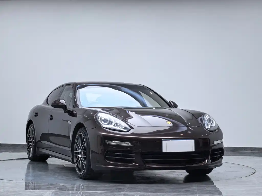 Porsche Panamera 2016