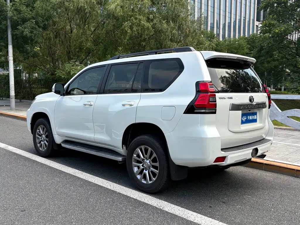Toyota Prado 2018
