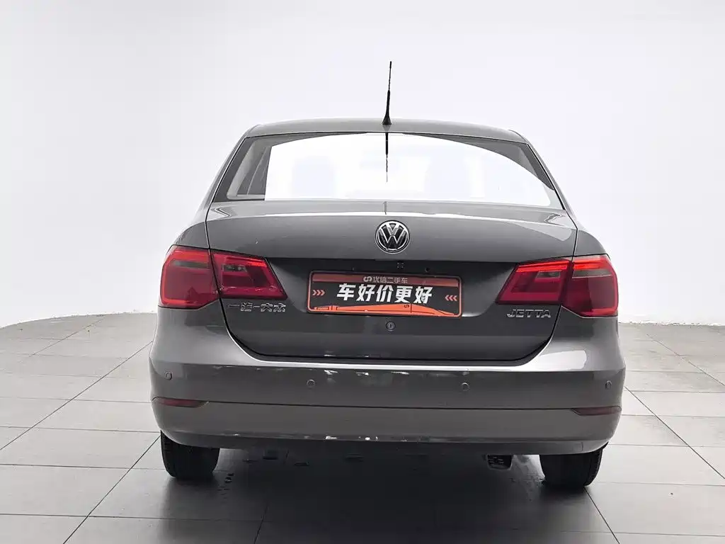 Volkswagen Jetta 2014