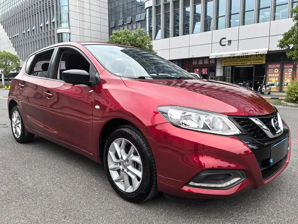 Nissan Tiida 2020