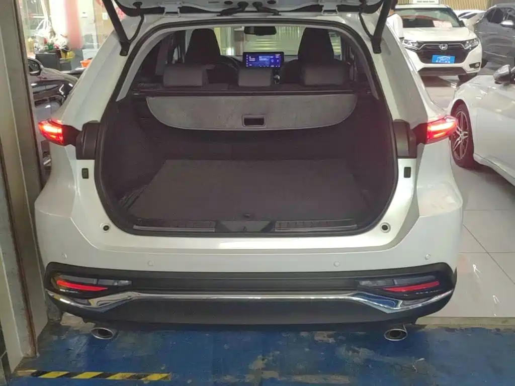 Toyota Harrier 2022 — фото 19