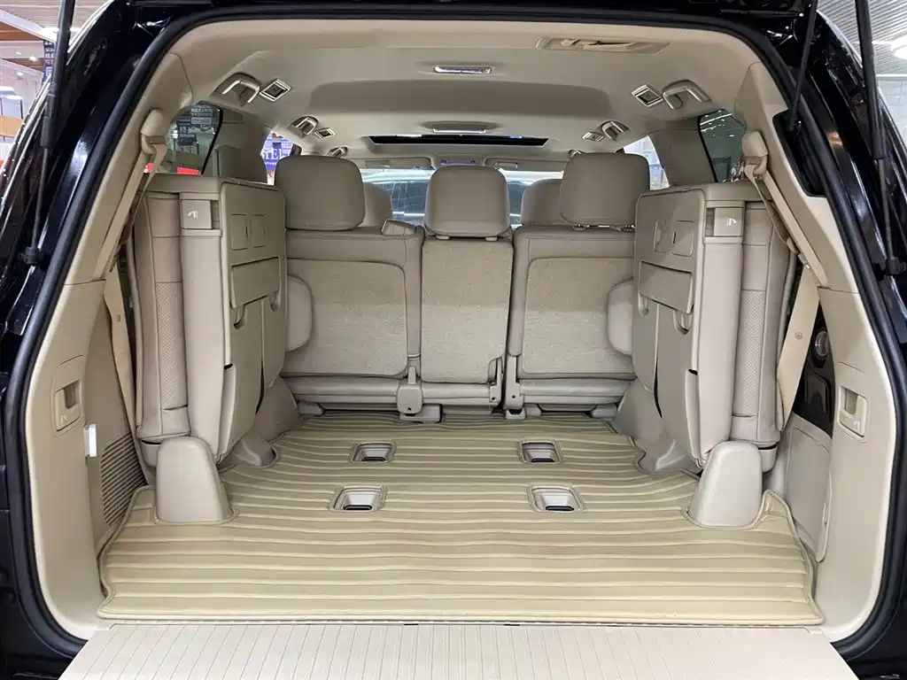 Toyota Land Cruiser 2022 — фото 10