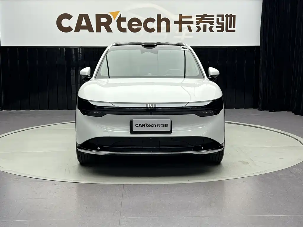 Zeekr 7X 2024
