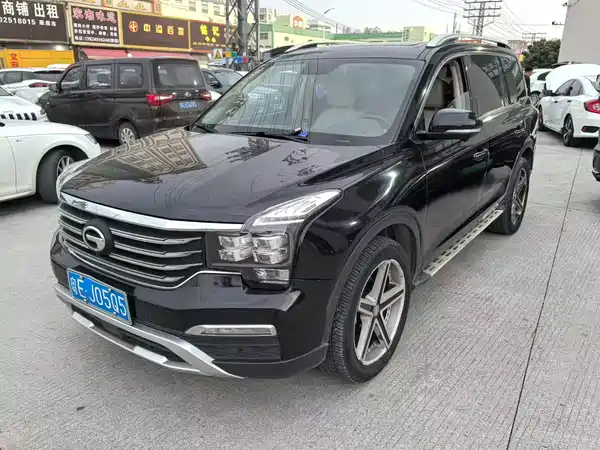 GAC Trumpchi GS8 2017