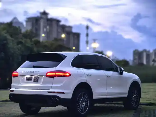 Porsche Cayenne 2015