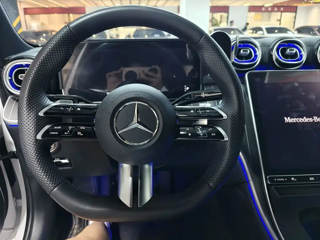 Mercedes-Benz C-Class 2023