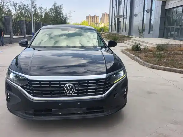 Volkswagen Passat 2022