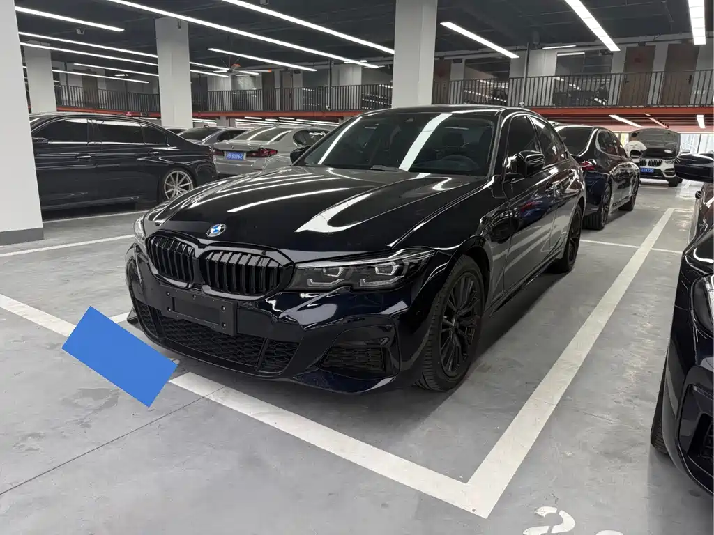 BMW 3 Series 2022