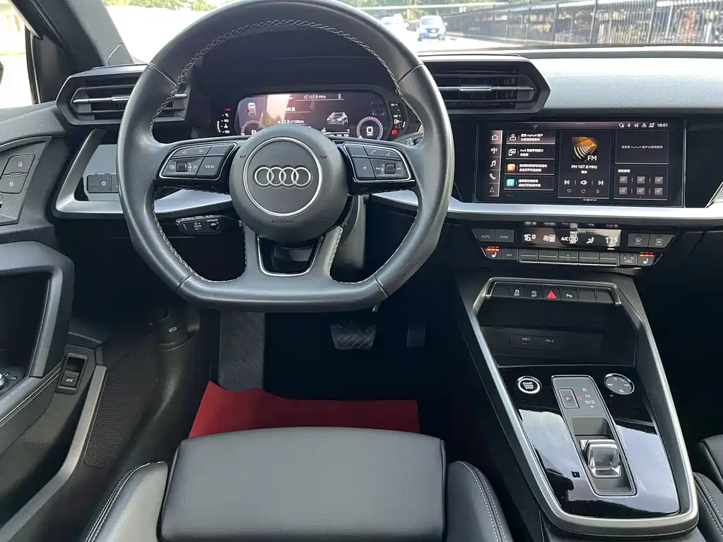 Audi A3 2022 — фото 13
