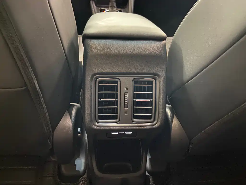 Honda Vezel 2023 — фото 11