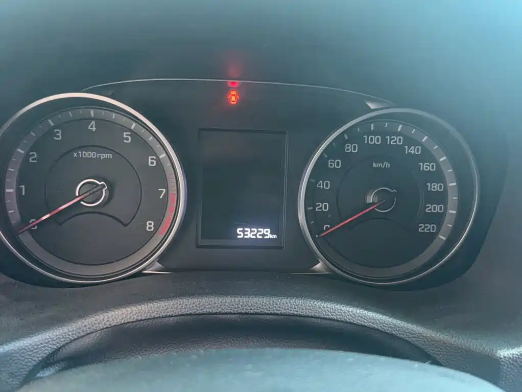 Hyundai ix25 2017 — фото 10