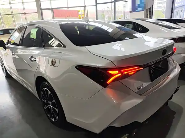 Toyota Avalon 2023