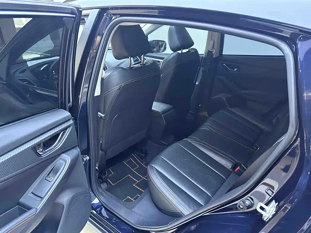 Subaru XV 2022 — фото 10