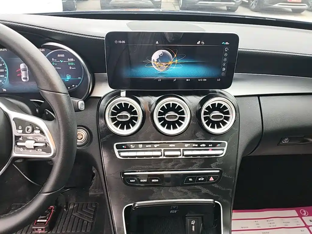 Mercedes-Benz C-Class 2019 — фото 13