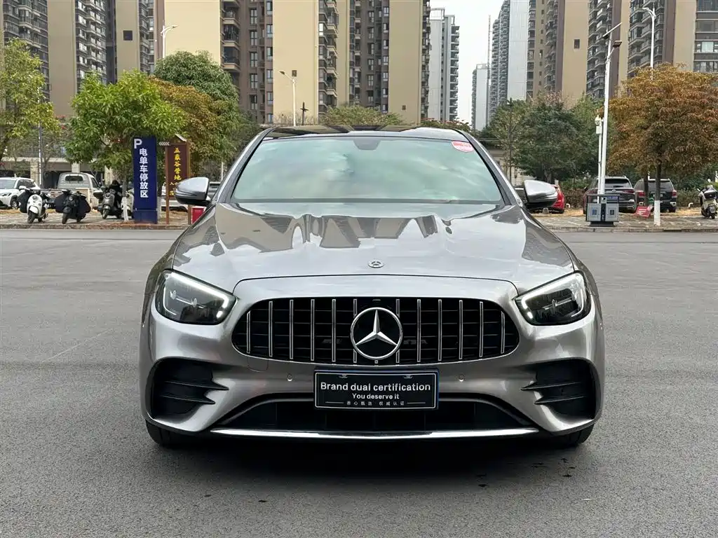 Mercedes-Benz E-Class 2021