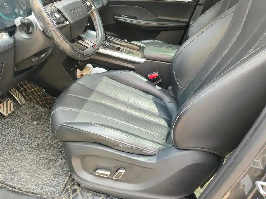 Roewe RX5 eMAX 2022 — фото 9