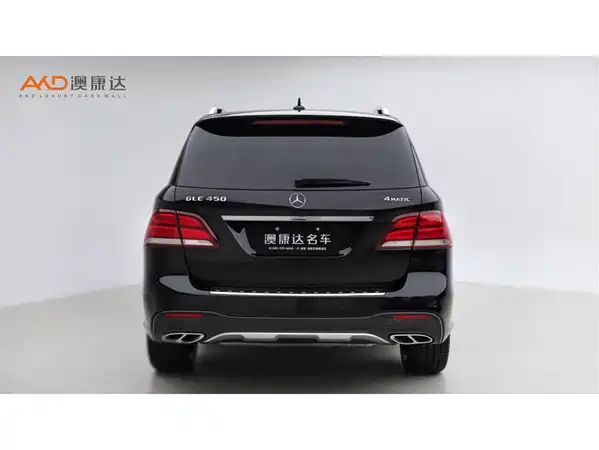 Mercedes-Benz GLE 2016