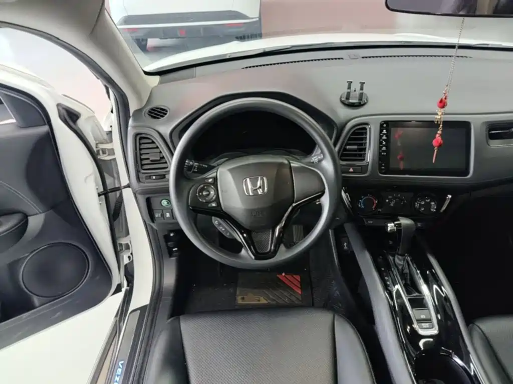 Honda Vezel 2020 — фото 11