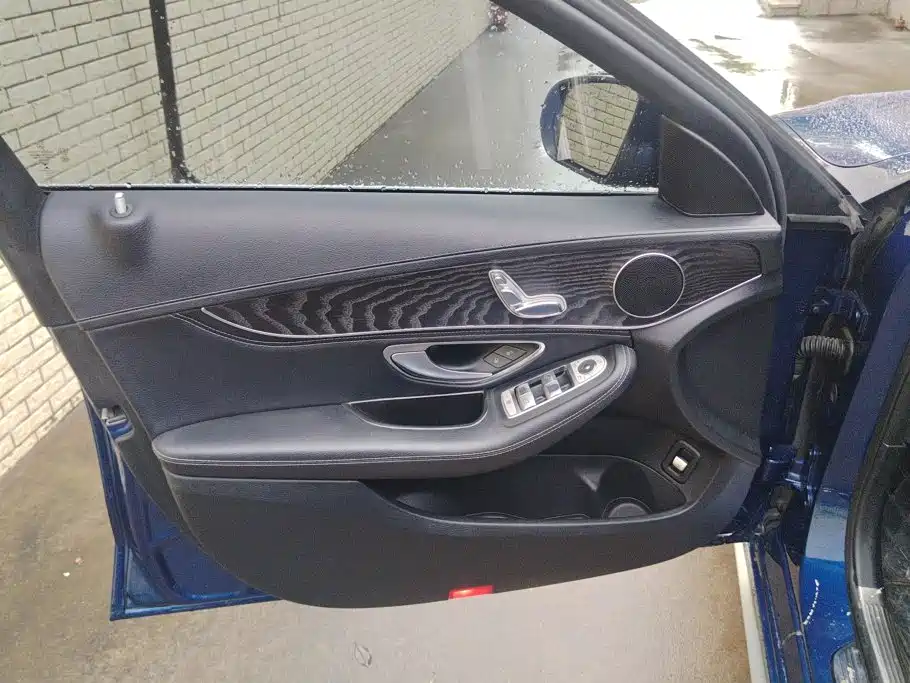 Mercedes-Benz C-Class 2018