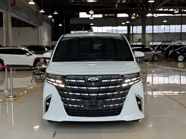 Toyota Alphard 2024