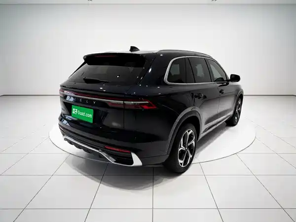 Geely Xingyue L 2024