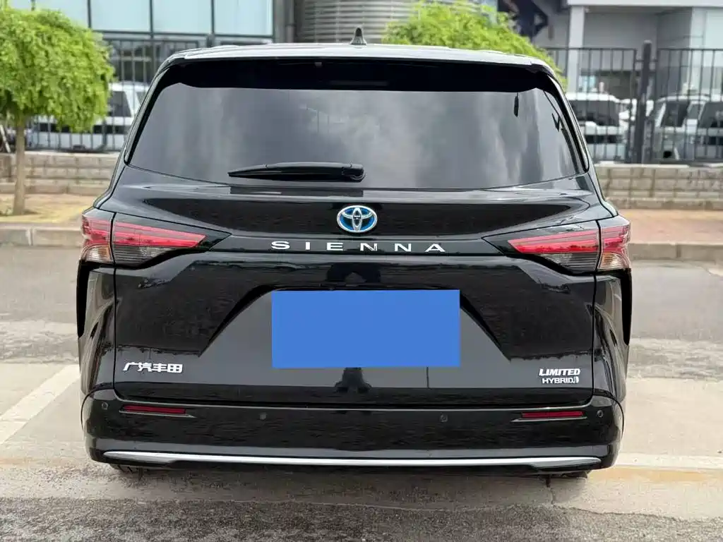 Toyota Sienna 2022
