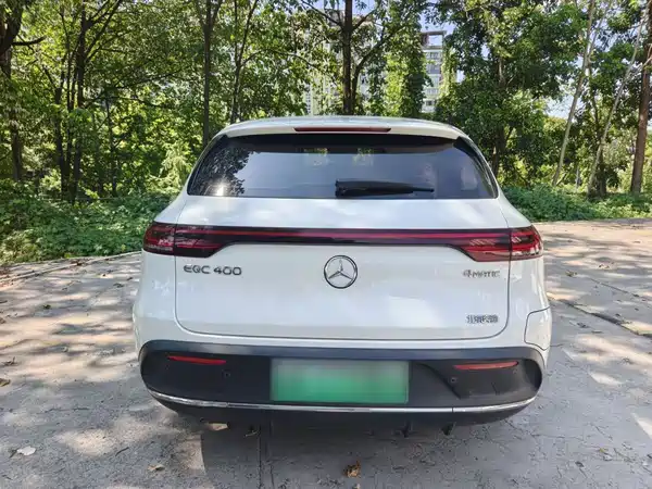 Mercedes-Benz EQC 2020