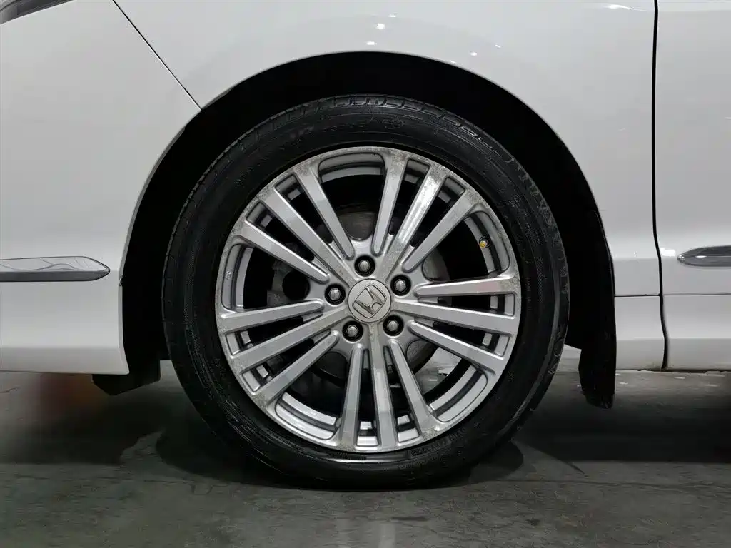 Honda Elysion 2018 — фото 17