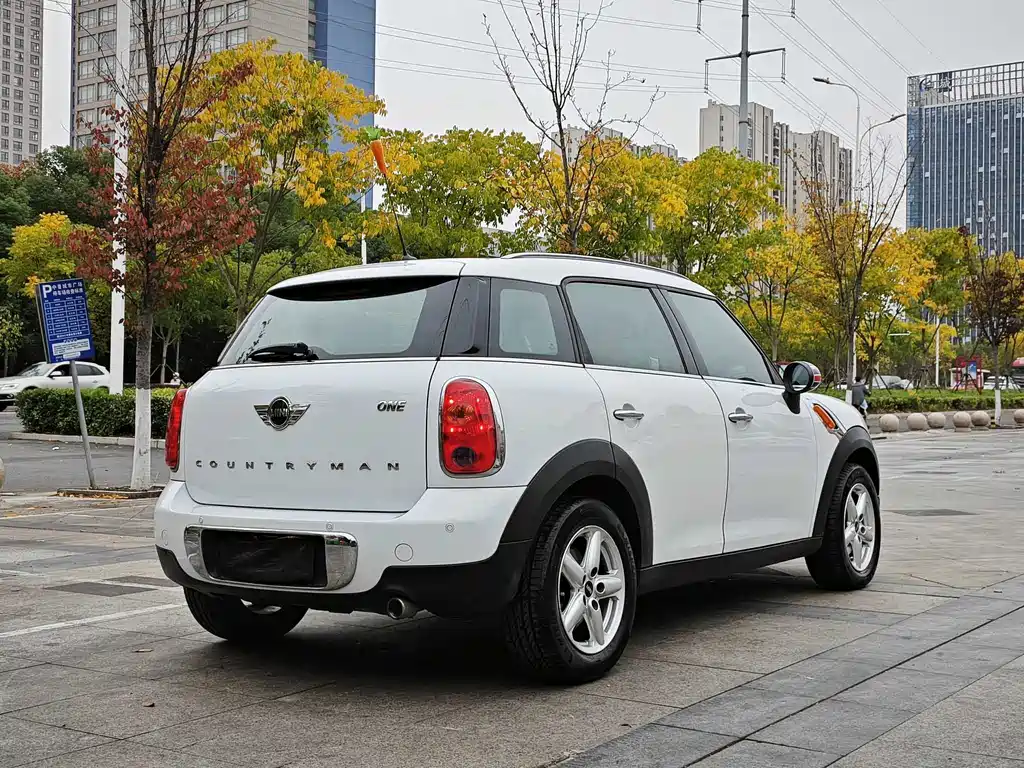 MINI Countryman 2014 — фото 11