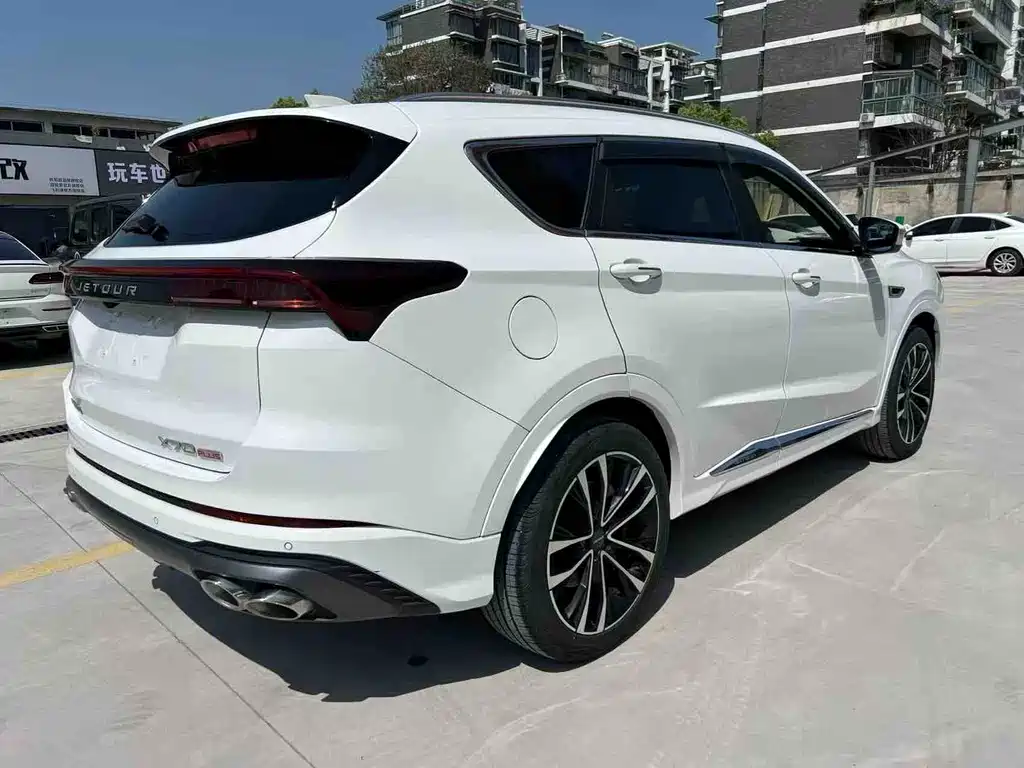 Jetour X70 PLUS 2023 — фото 10