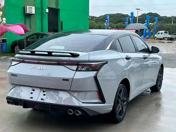 Dongfeng Yixuan 2023