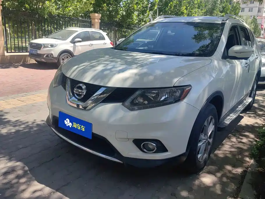 Nissan X-Trail 2015