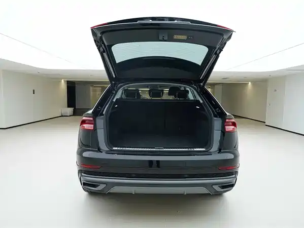 Audi Q8 2023
