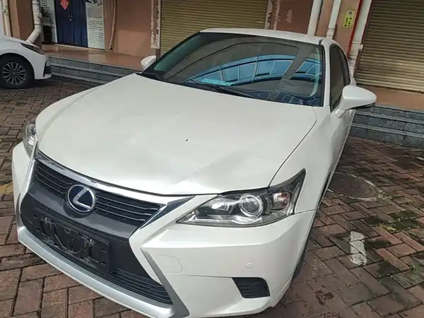 Lexus CT 2014