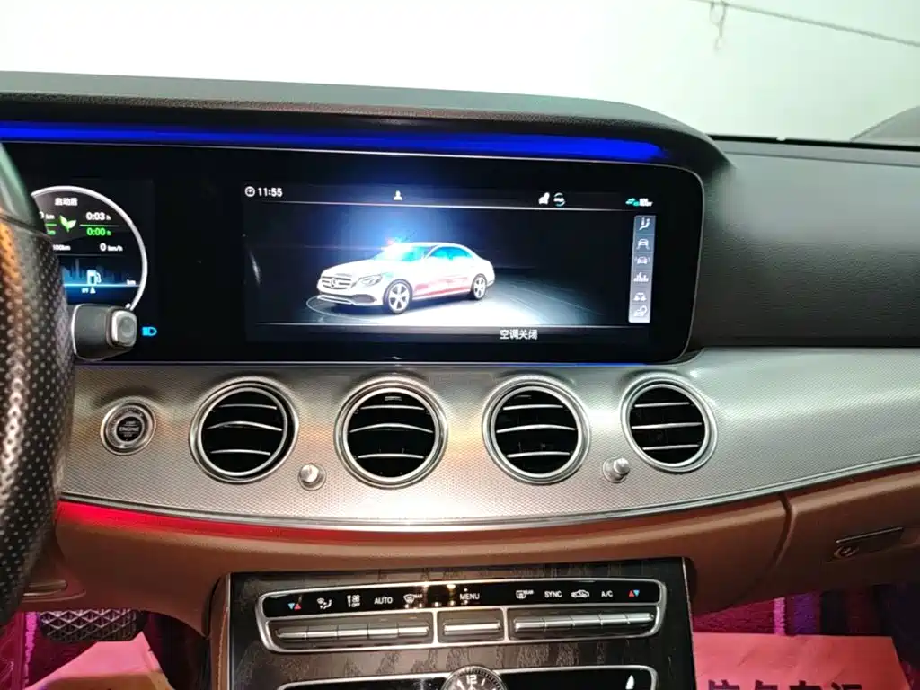 Mercedes-Benz E-Class 2020 — фото 13