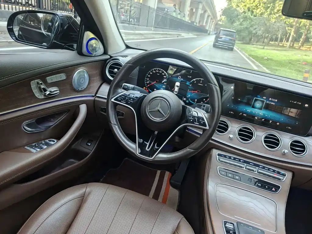 Mercedes-Benz E-Class 2020